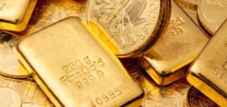 100 de clienţi BCR au cumpărat 5 kg de aur fără precomandă